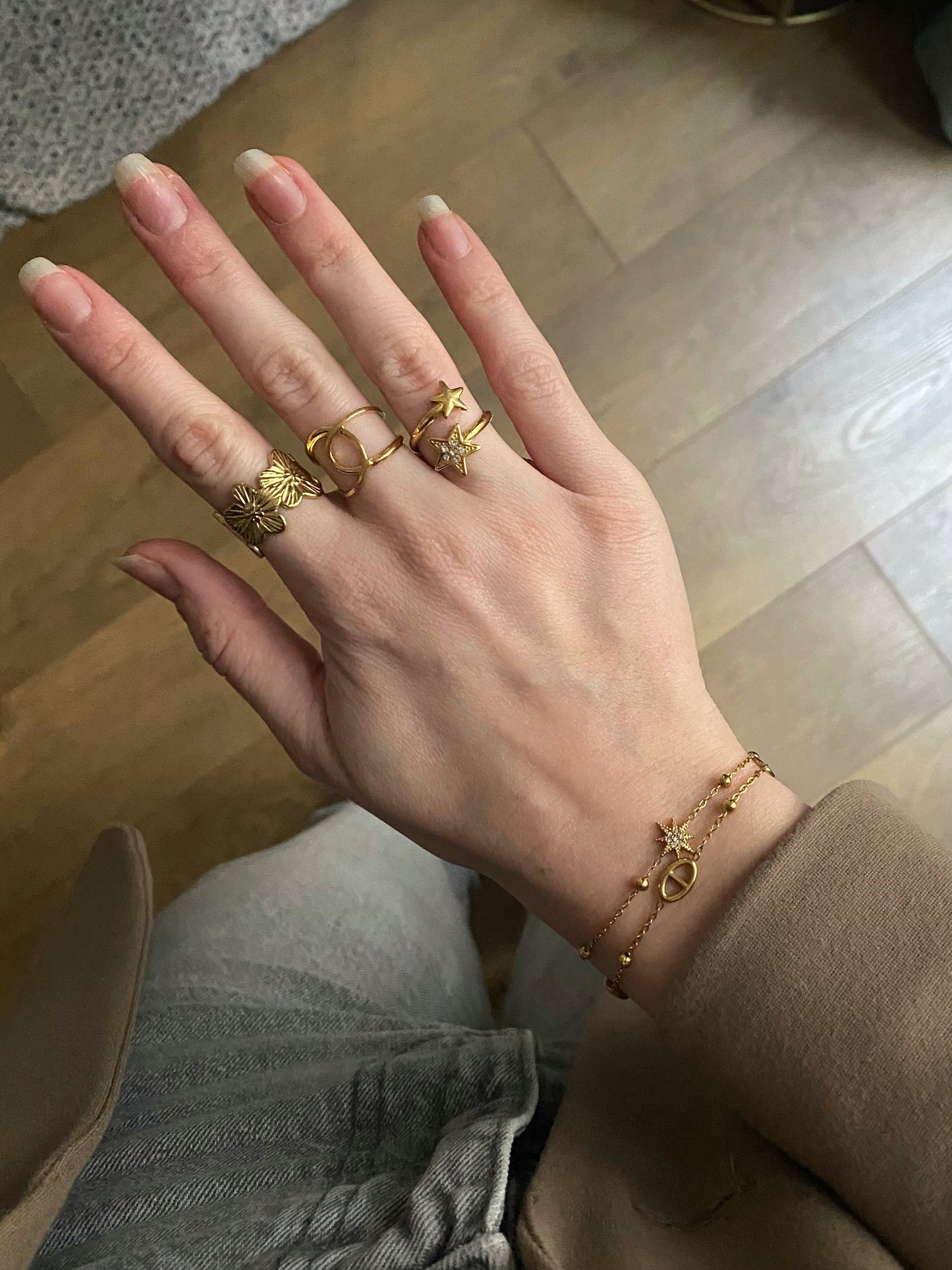 Maëva golden ring